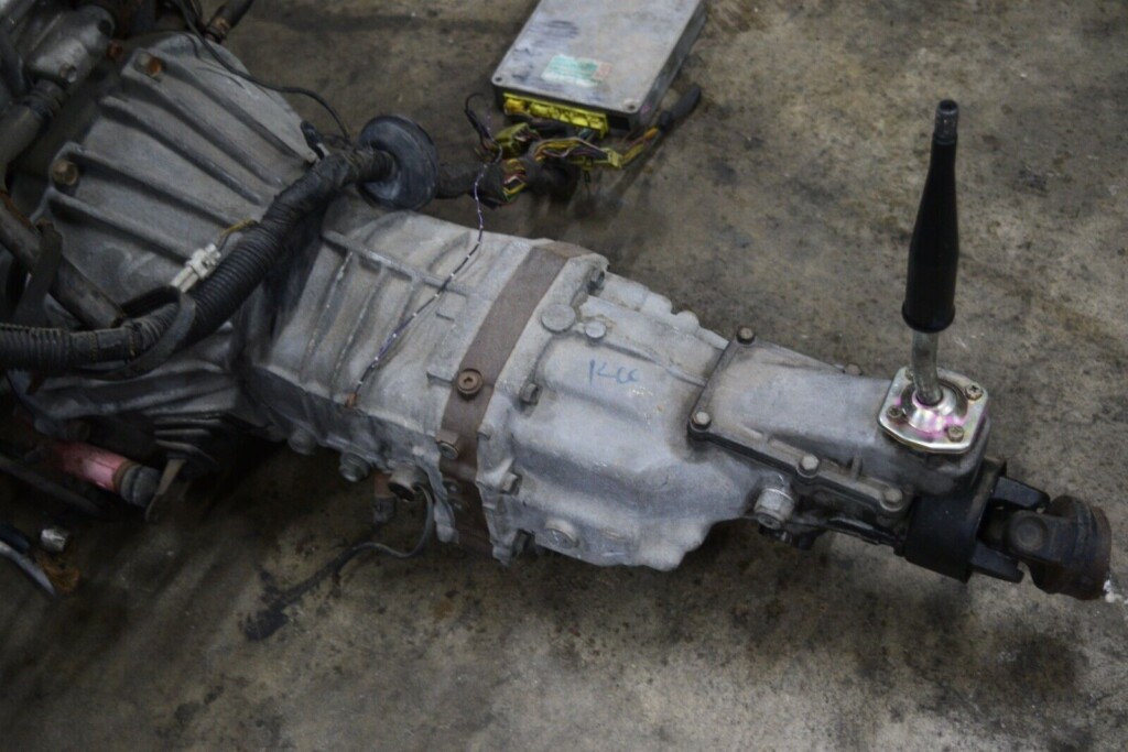 Toyota 1G-GTE Turbo Engine with W58 5-Speed Manual Transmission, Wiring Harness & ECU - Image 4