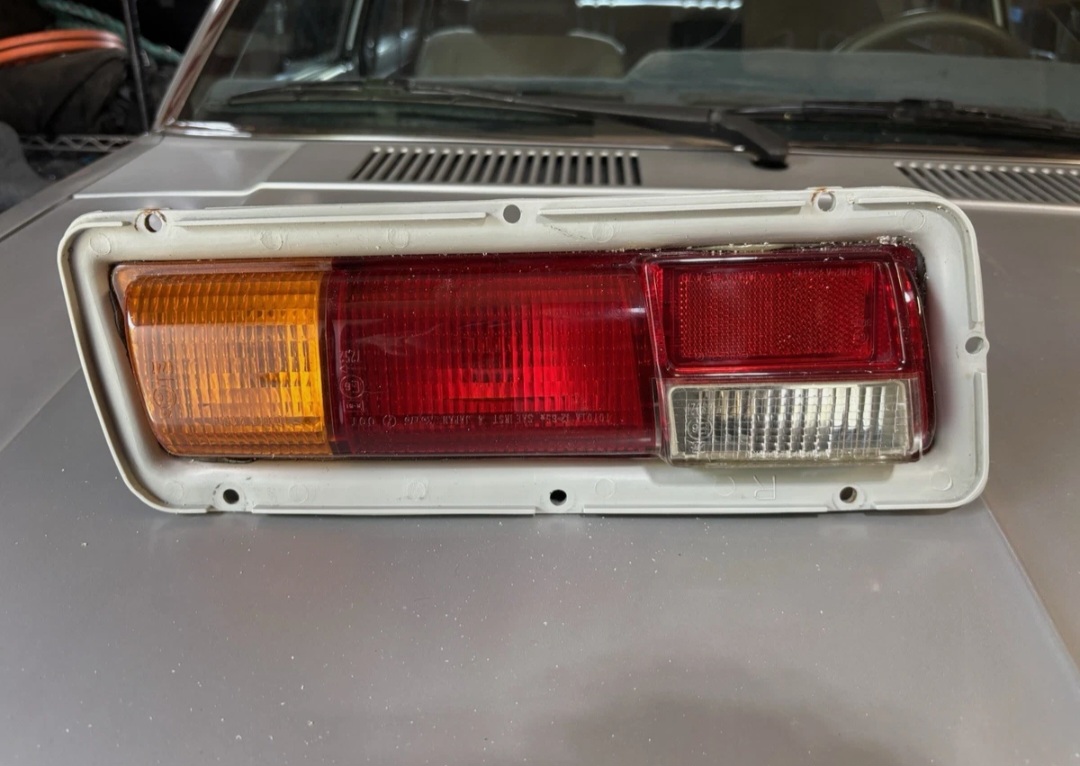 Toyota Corolla KE30 Taillights 1975–1979 – Left & Right Rear Tail Light Pair - Image 5