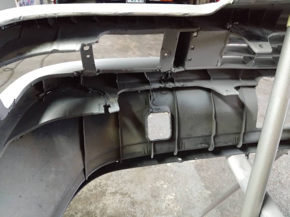 Genuine Toyota AE86 Late Model Trueno Front Bumper Repair Base – Primer Finish - Image 8
